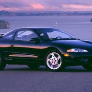 Původní Mitsubishi Eclipse bylo stylovým sportovním kupé.