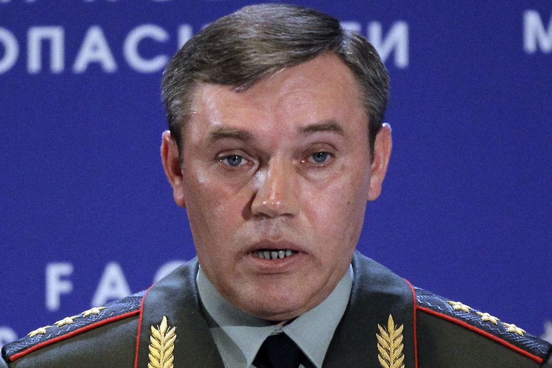 Начальник Генштаба России Валерий Герасимов якобы отстранен от должности из-за неудач армии вторжения.