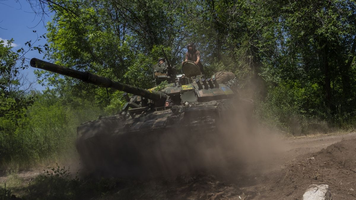 Ruské jednotky se pokoušejí dobýt Bohorodyčne