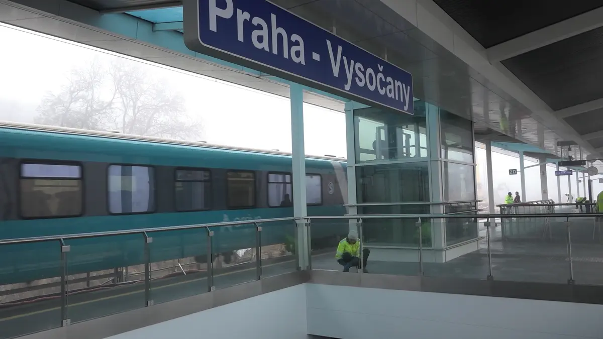 Ve stanici v pražských Vysočanech se otevřela nová odbavovací hala - Novinky