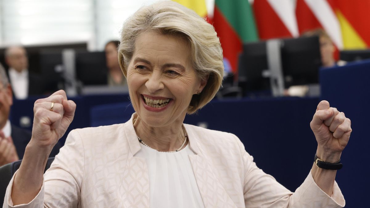 Evropský parlament potvrdil von der Leyenovou na postu předsedkyně Komise