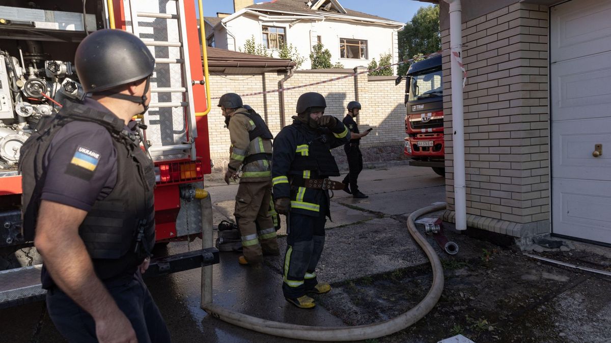 Rusové platí ukrajinským dětem za žhářské útoky