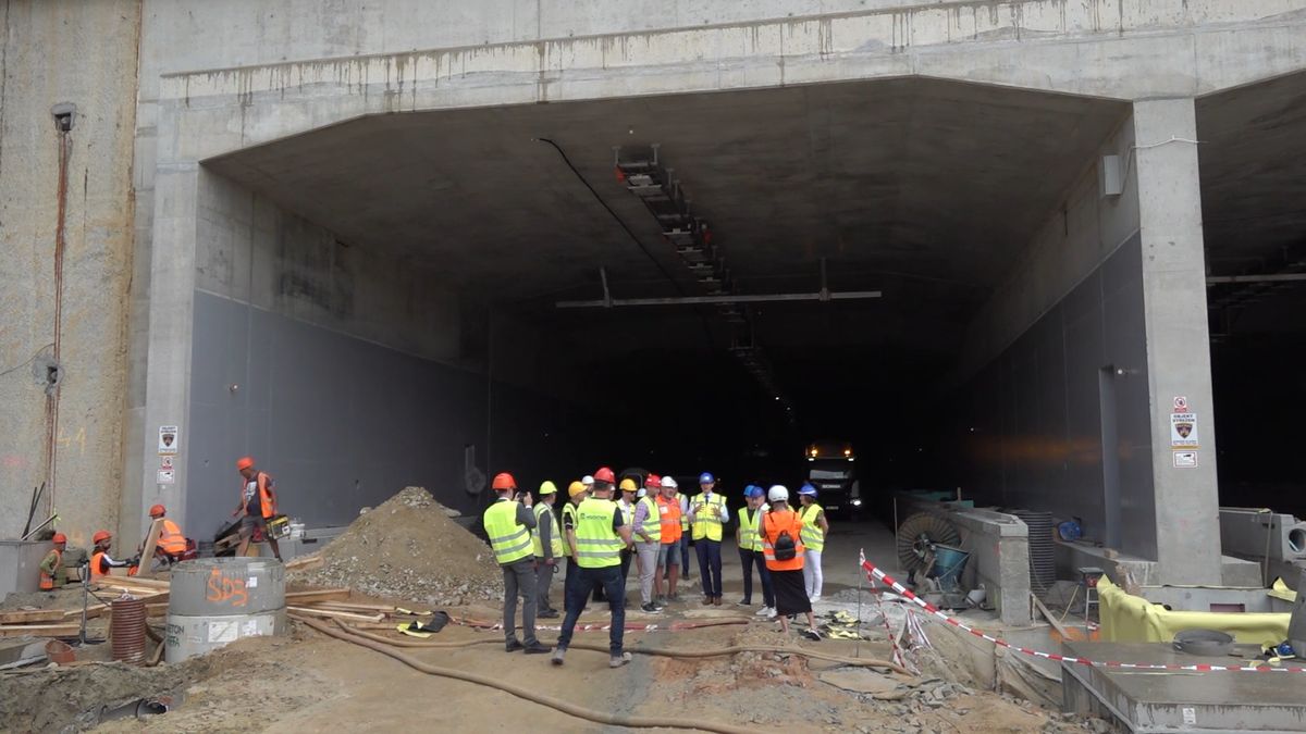 Obchvat Budějovic stále zdržuje jediný tunel