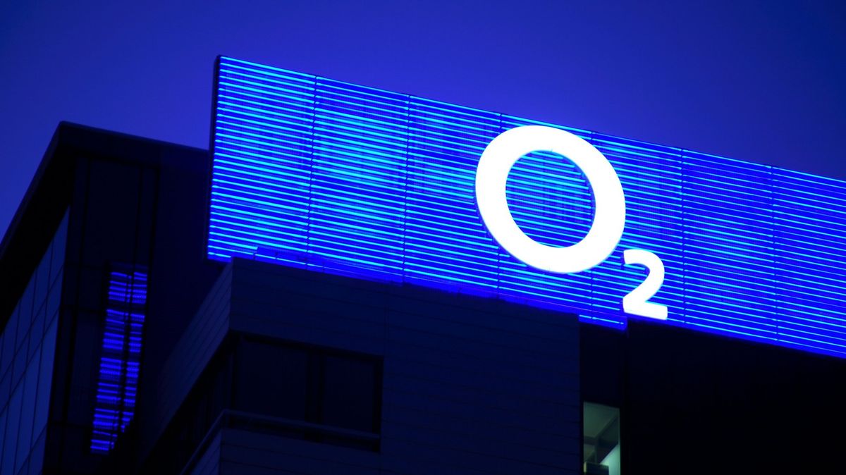 Lidé nemohou volat, nefunguje internet. O2 postihl třetí výpadek během jediného týdne