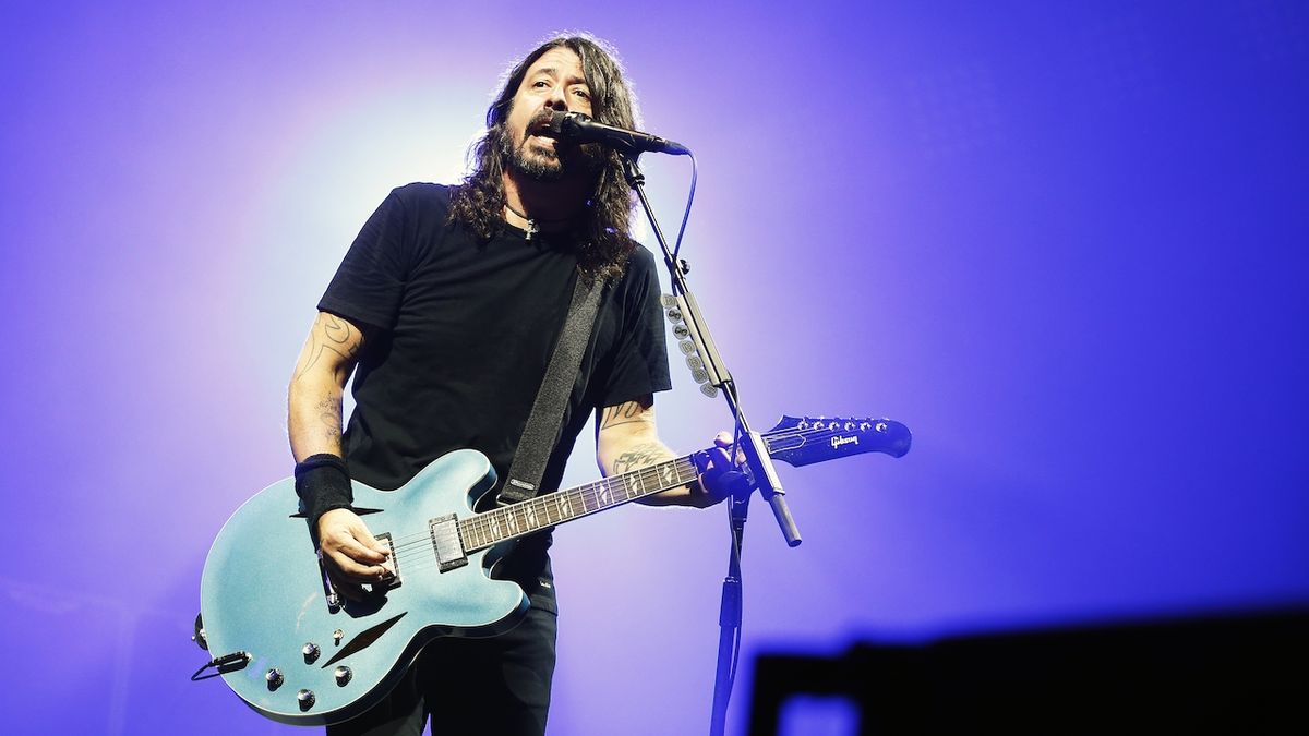 Američtí Foo Fighters budou na své novince experimentovat. 