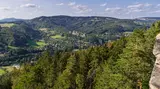 Do Geoparku Český ráj nově patří zlatý důl, vrch Káčov i skalní sruby