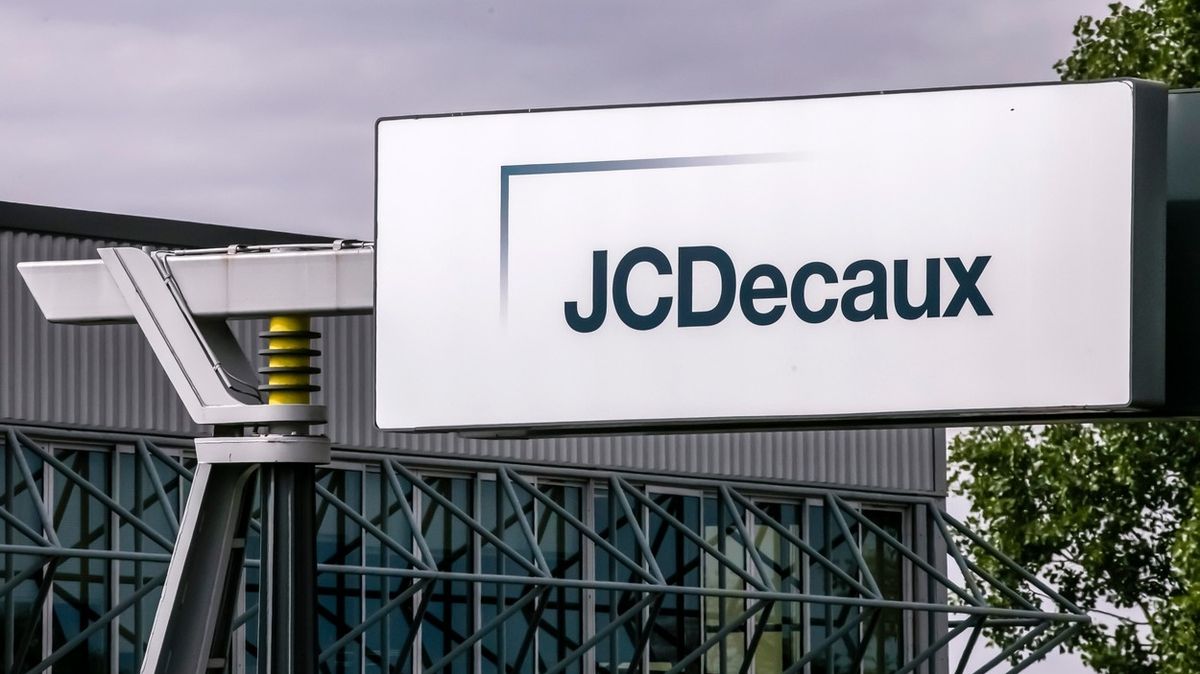 Z Prahy začnou mizet reklamní plochy JCDecaux, potrvá to dva roky