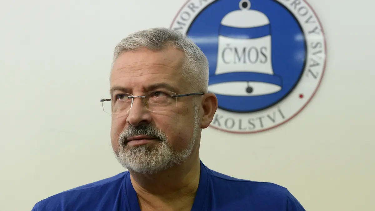 S Plagou Jsme Si To Vyrikali Odborum Jde O Udrzitelne Otevreni Skol Rika Jejich Sef Novinky Cz