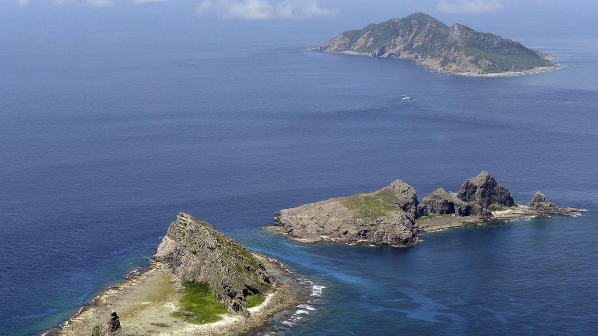 Čína dál provokuje Japonsko u ostrůvků Senkaku