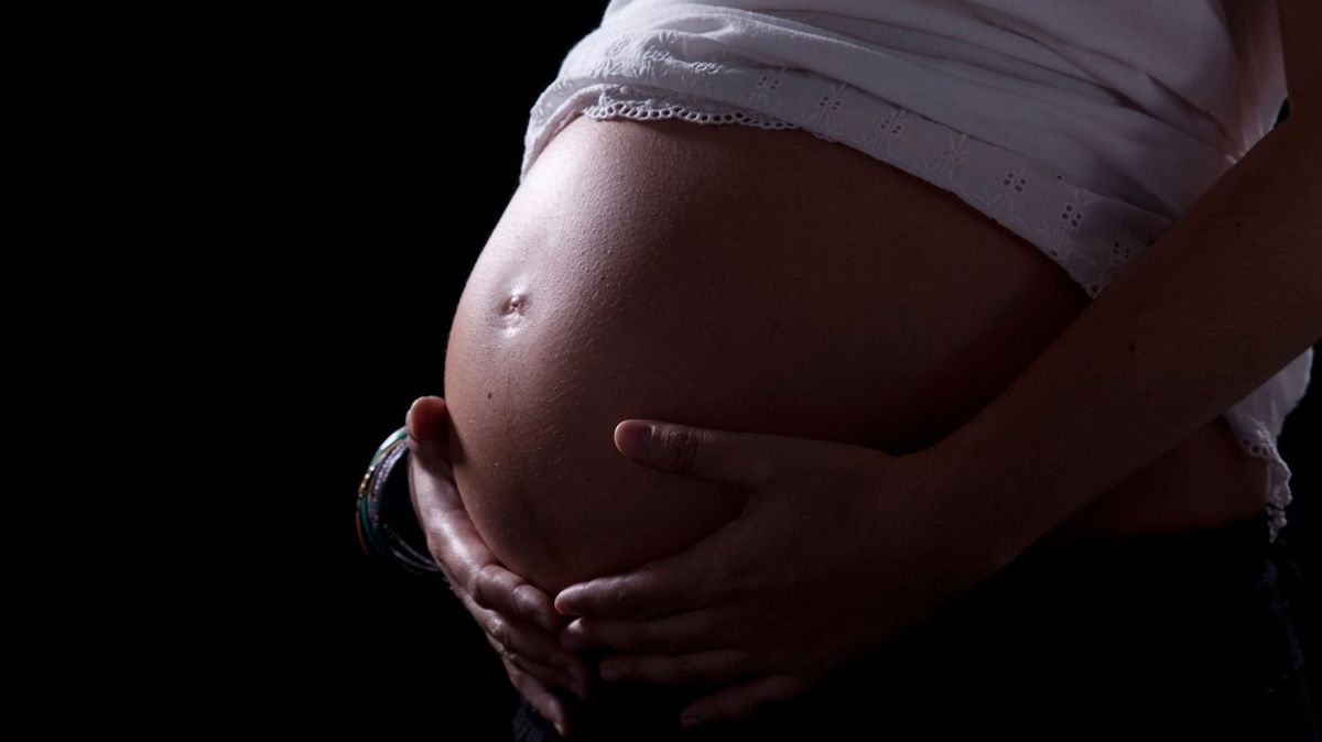Žena porodila devaterčata, lékaři čekali jen sedm dětí