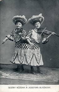 Sestry jako houslové virtuozky