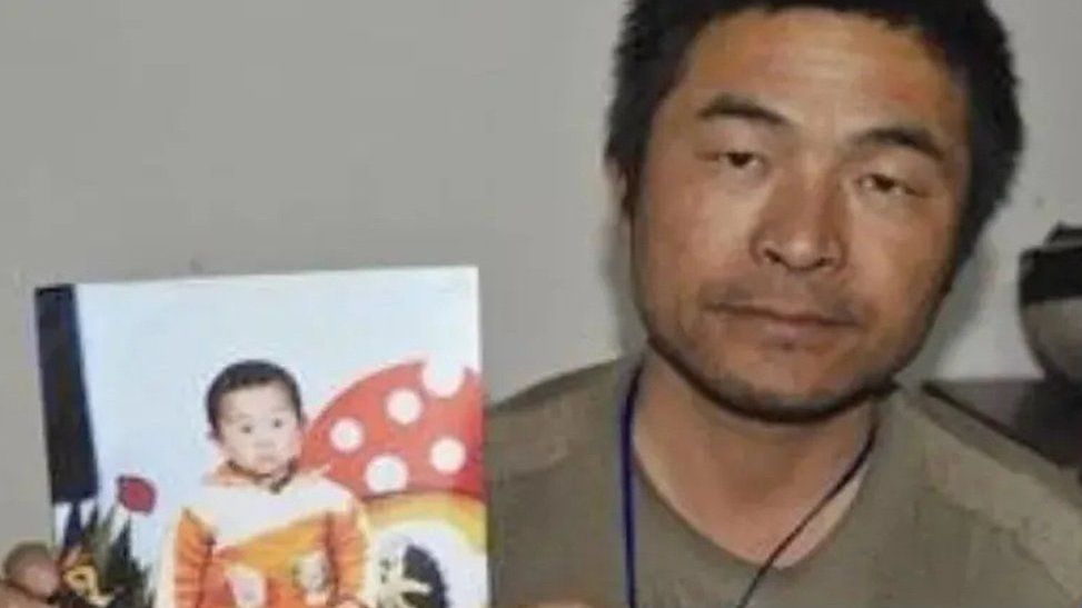 Otec v Číně našel syna uneseného před čtvrtstoletím