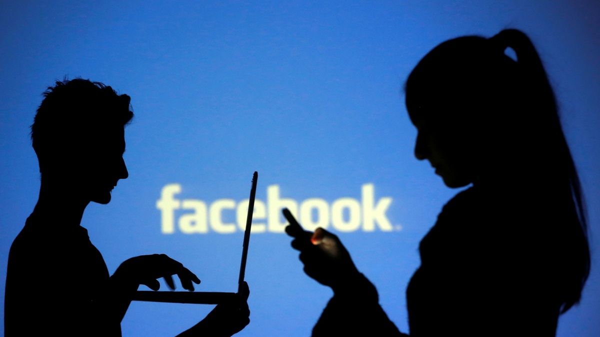 Facebook podepsal licenční dohodu s některými francouzskými vydavateli zpráv