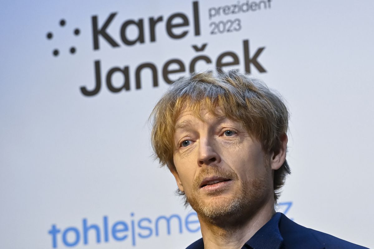 Karel Janeček oznámil kandidaturu na prezidenta republiky.