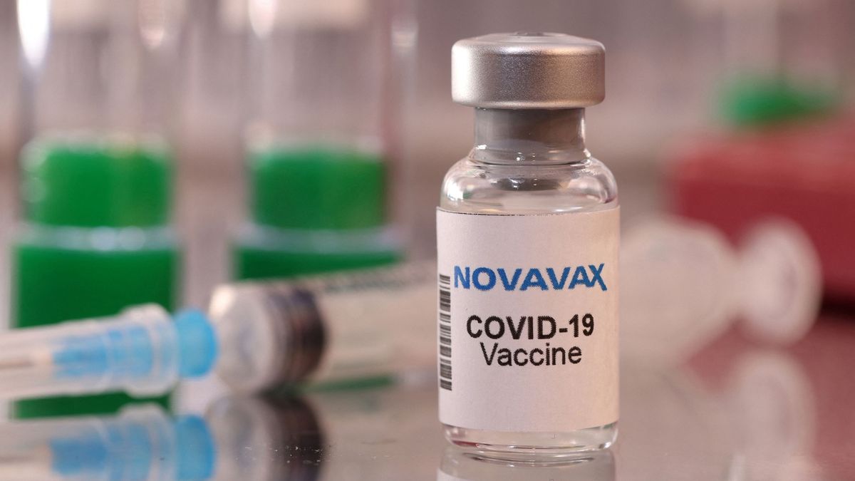 Přichází vakcína pro ty, kteří nevěří Pfizeru. Registrace na Novavax do dvou týdnů
