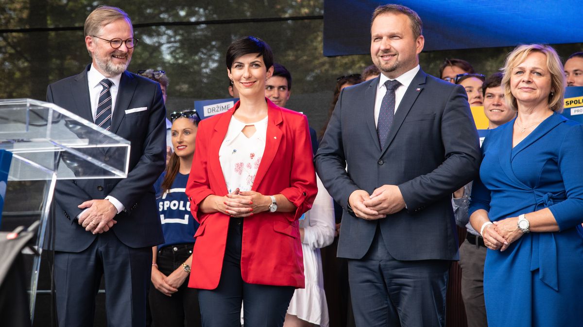 Když se ODS na eurovolby trhne, ve hře je i samostatná koalice lidovců a TOP 09