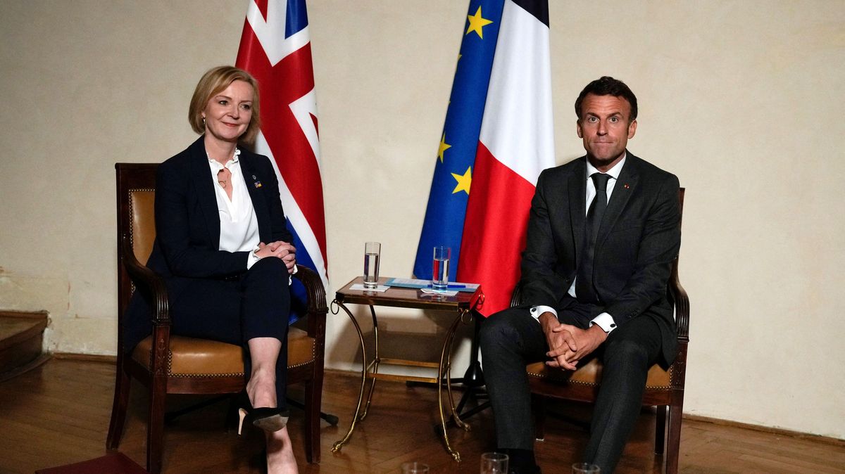 Trussová už se rozhodla: Macron je přítel