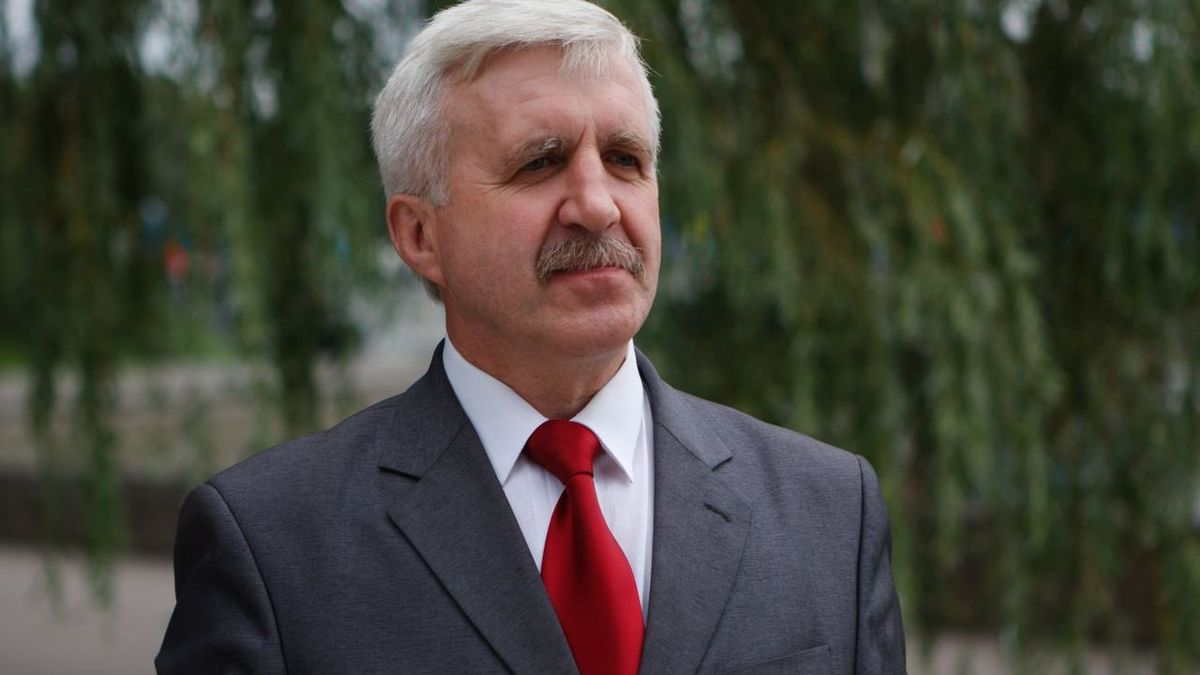 V Bělorusku propustili na svobodu opozičního politika, který má rakovinu