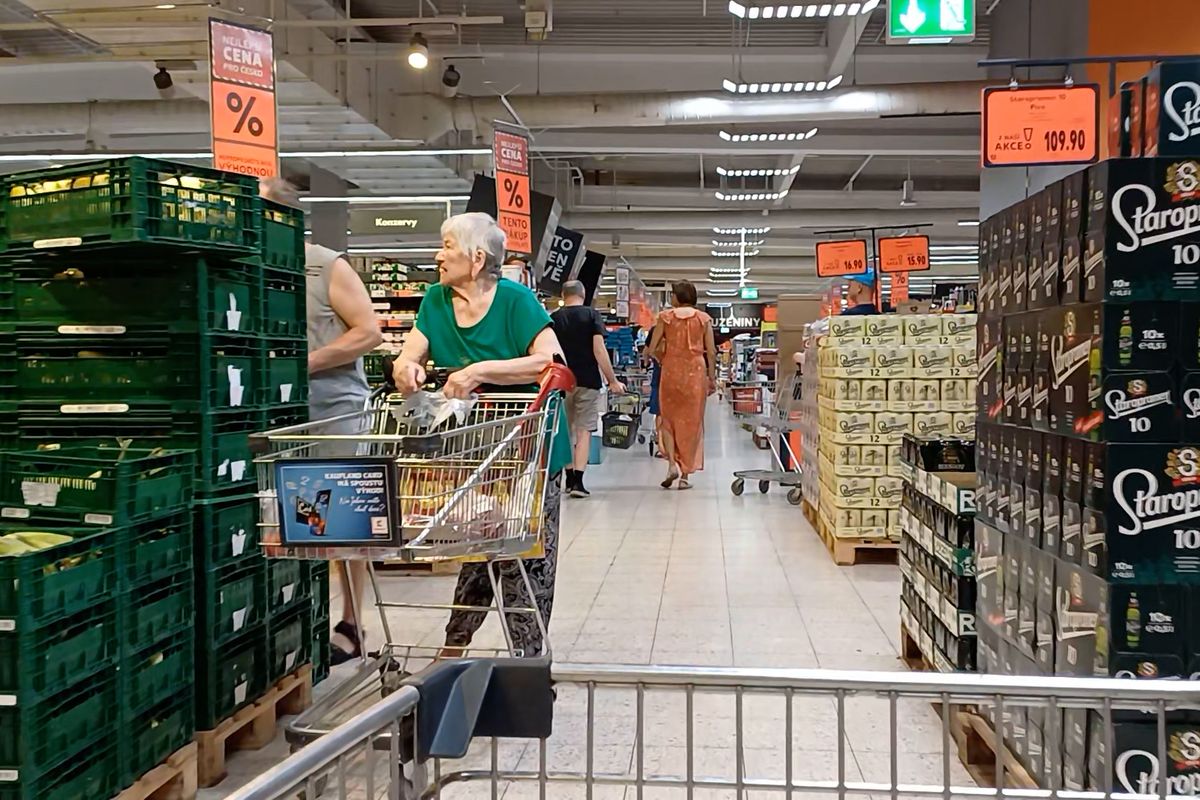 Inflace zrychlila, zdražují hlavně potraviny