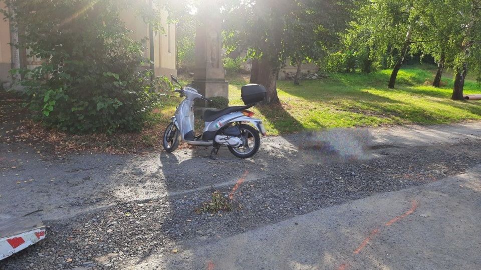 Na Přerovsku zemřel motorkář, havaroval bez helmy