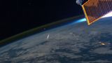 Astronomové prosí o záběry bolidu, na zemský povrch mohly dopadnout meteority