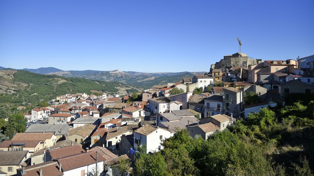 Další italská obec láká na domy za euro. Záloha není třeba