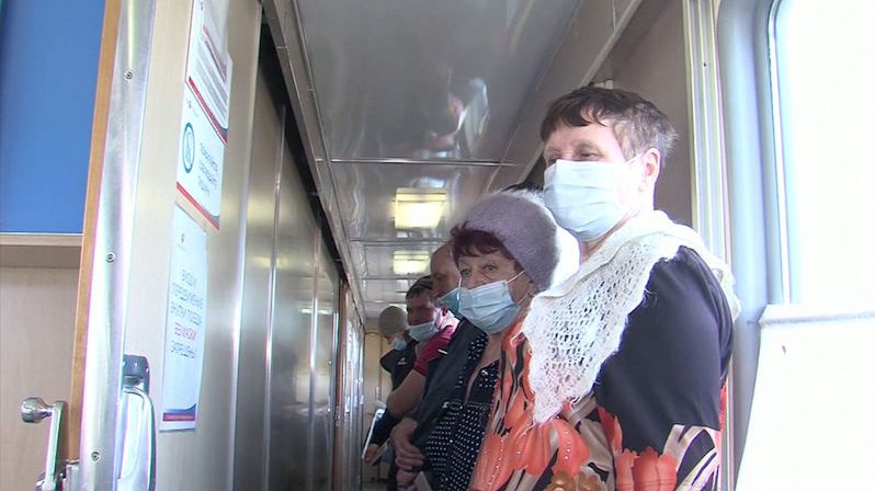 Rusové do boje s koronavirem vypravili vakcinační vlak