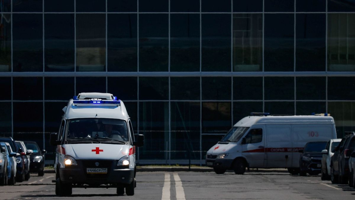 Šest mrtvých a 12 zraněných po srážce autobusu s nákladním autem v Rusku