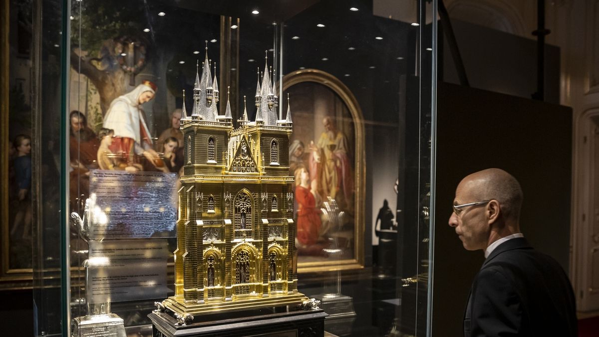OBRAZEM: Výstava věnovaná svaté Ludmile představí téměř dvě stovky exponátů
