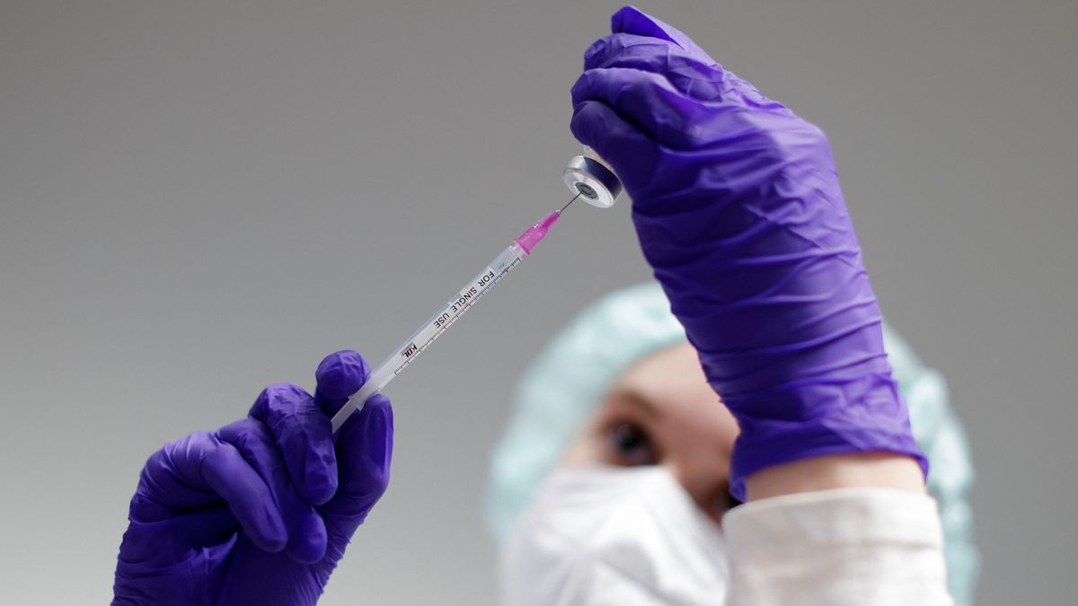 Šéf německých pediatrů: Zaveďme v zemi od června povinnou vakcínu proti covidu pro všechny dospělé