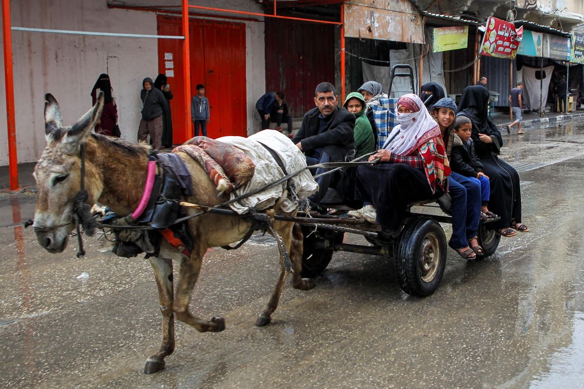 FOTO: Palestinci opouštějí Rafáh