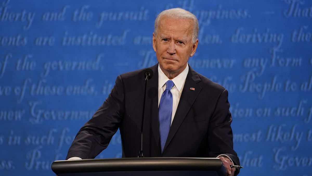 Demokratický kandidát Joe Biden během poslední volební debaty před prezidentskými volbami v USA