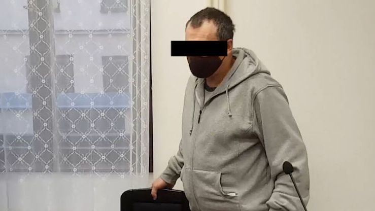 Muž z Tachovska znásilňoval dcery, dostal osm let vězení