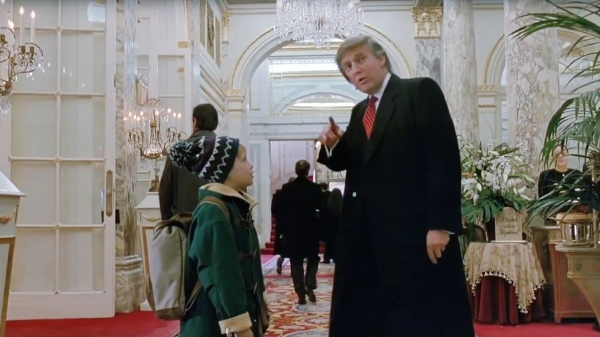 Donald Trump ve filmu Sám doma 2: Ztracen v New Yorku
