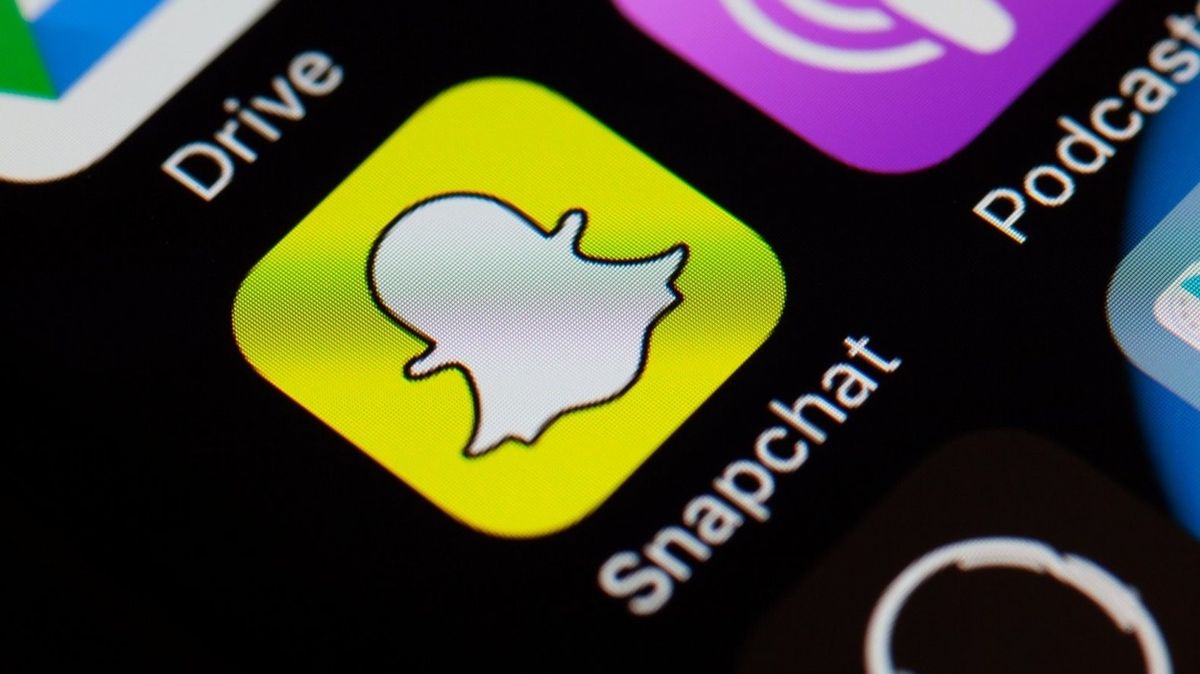 Nebezpečný filtr mizí ze Snapchatu. Měl vybízet k rychlé jízdě