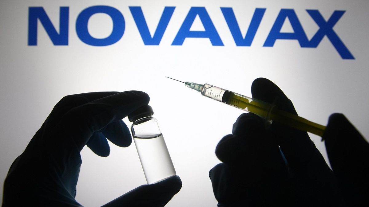 Vakcína Novavax má účinnost přes 90 procent