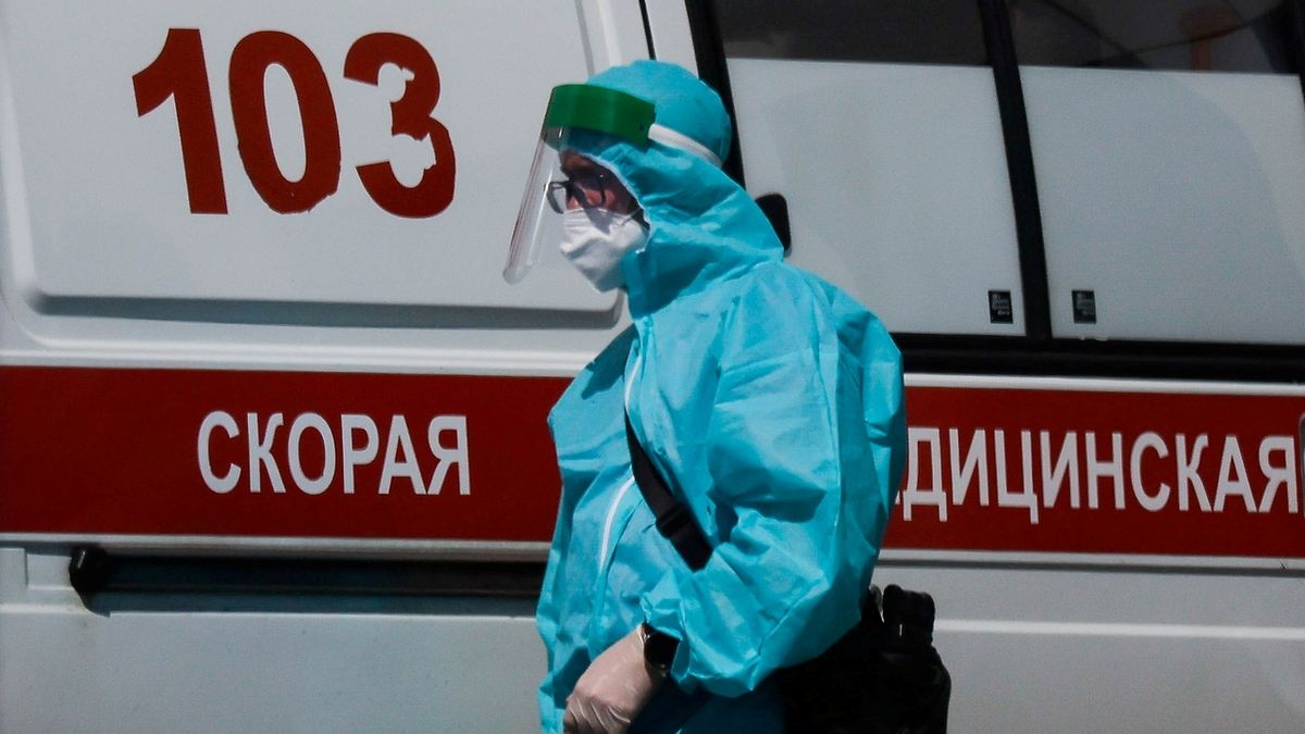 Rusko hlásí čtvrtý den v řadě rekordní počet úmrtí na koronavirus