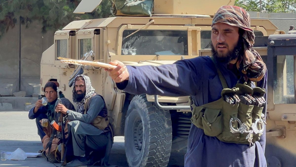 Tálibán nepustil na kábulské letiště 20 lidí směřujících na Slovensko
