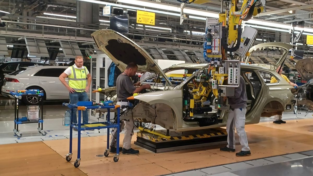 Škoda Auto dosáhla rekordních tržeb, rostl i prodej aut
