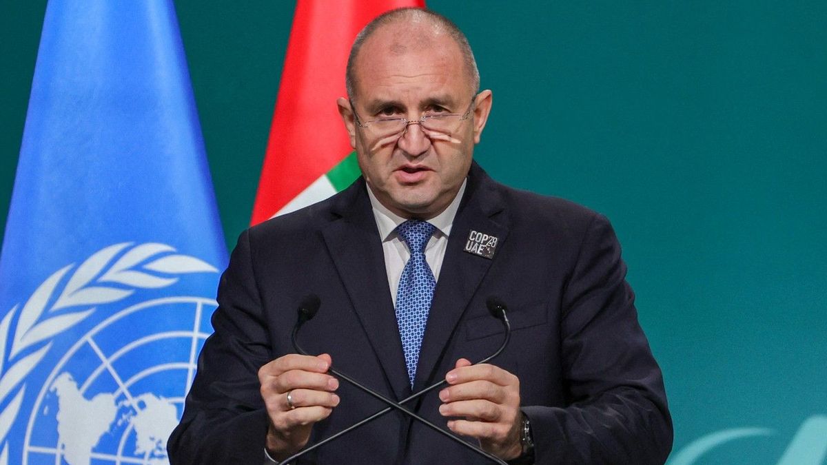 Bulharský prezident odmítl jet na summit NATO. Nesouhlasí s postojem vlády k Ukrajině