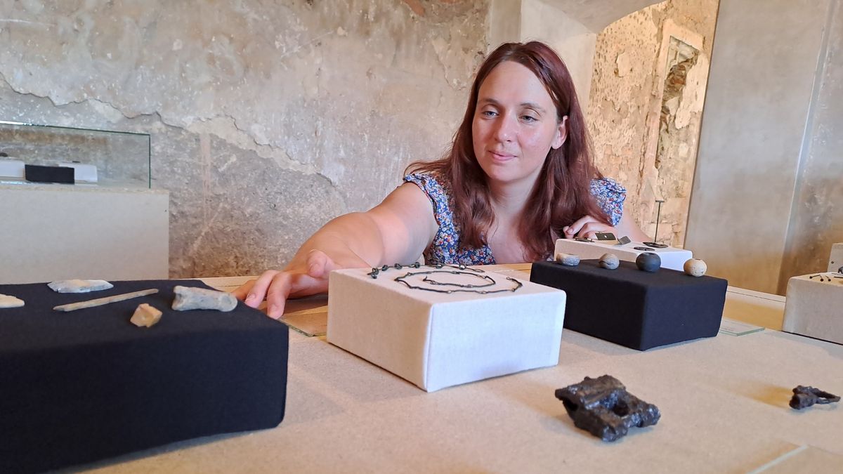 Návštěvníci poprvé uvidí archeologické poklady, které vydalo nádvoří Grabštejna