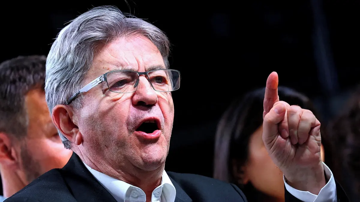 Mélenchon chce v roce 2027 kandidovat na francouzského prezidenta