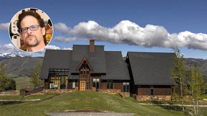 Hudebník Jason Newsted nabídl svůj nádherný ranč k prodeji.