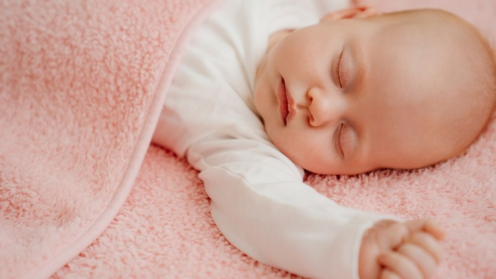 Několik tipů pro klidný spánek miminka