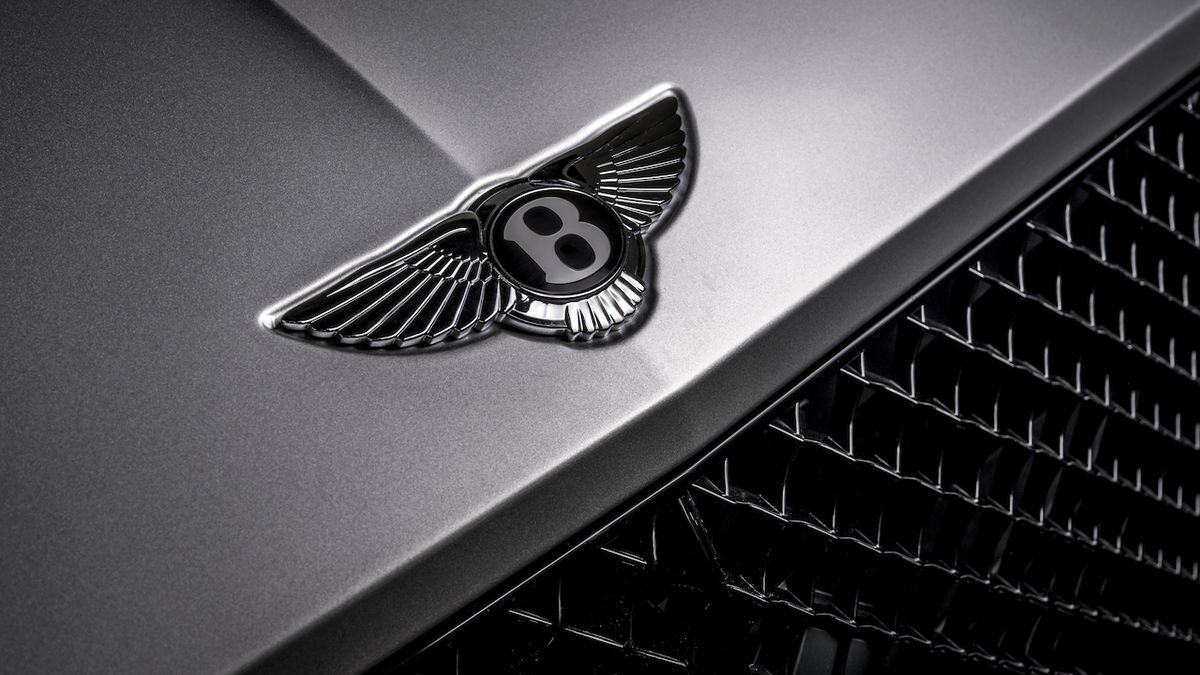 Bentley se zajímá o syntetická paliva, můžou zachránit konvenční auta