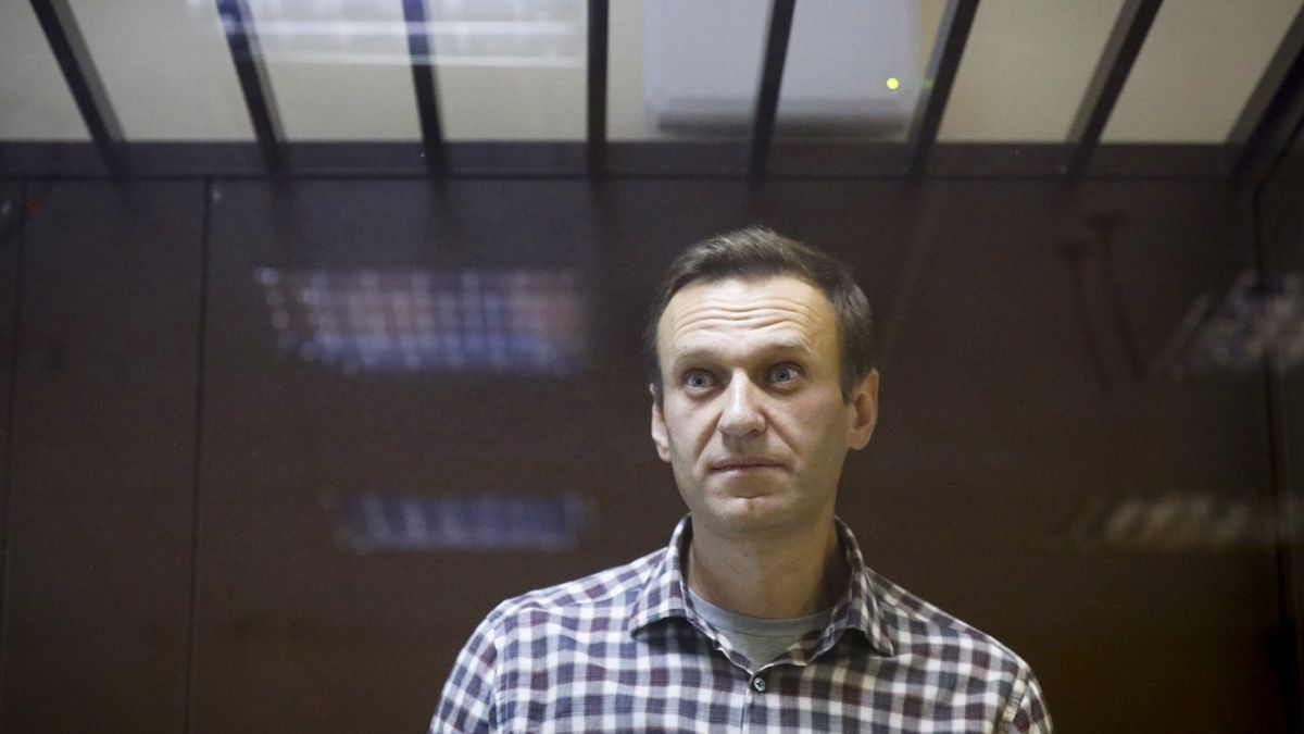 Navalnyj trpí páteřní kýlou a ztrácí cit v rukou