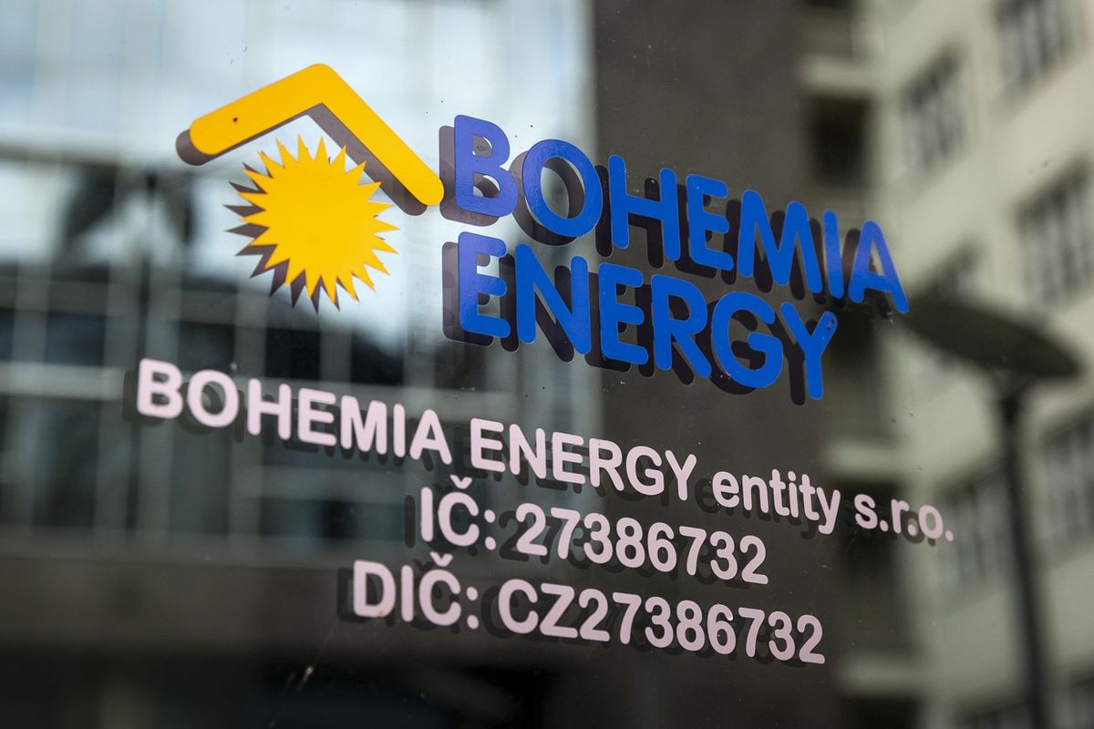 Logo společnosti Bohemia Energy na pobočce jejího zákaznického centra