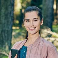 Kriminalistka Kateřina Vlčková (Simona Zmrzlá) v seriálu Odznak Vysočina