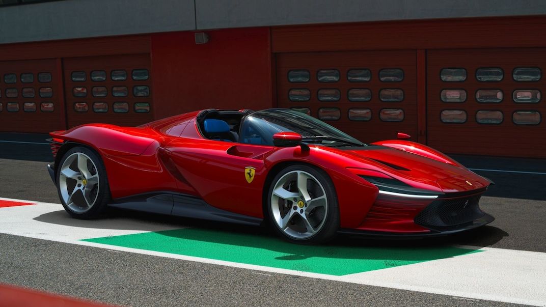 Daytona SP3 má nejvýkonnější motor v historii silničních Ferrari