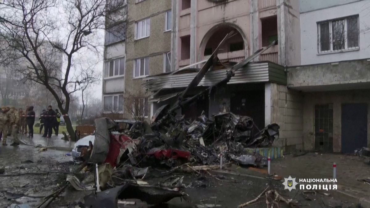 Nové záběry havárie vrtulníku s vedením ukrajinského ministerstva vnitra